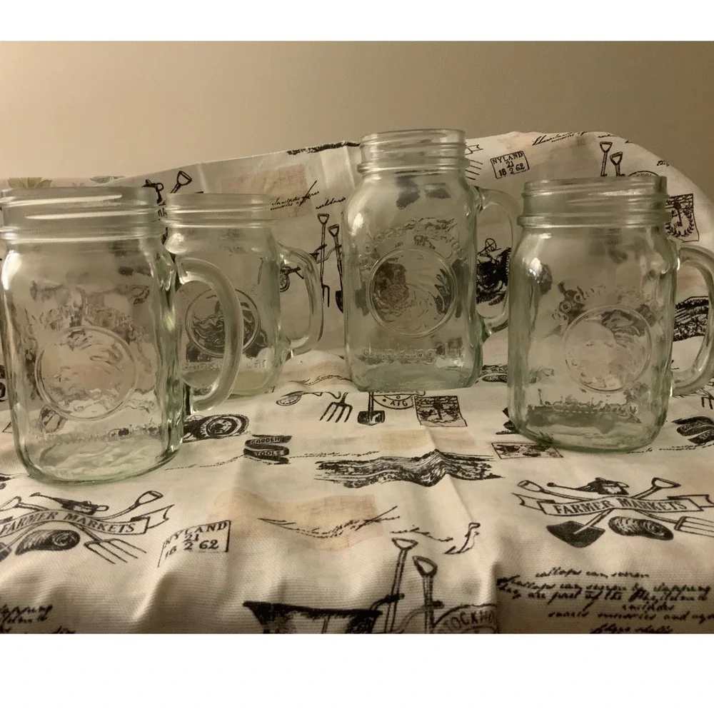 Set of 4 vintage antique Golden Harvest Drink Glass. 3 Med, 1 Large